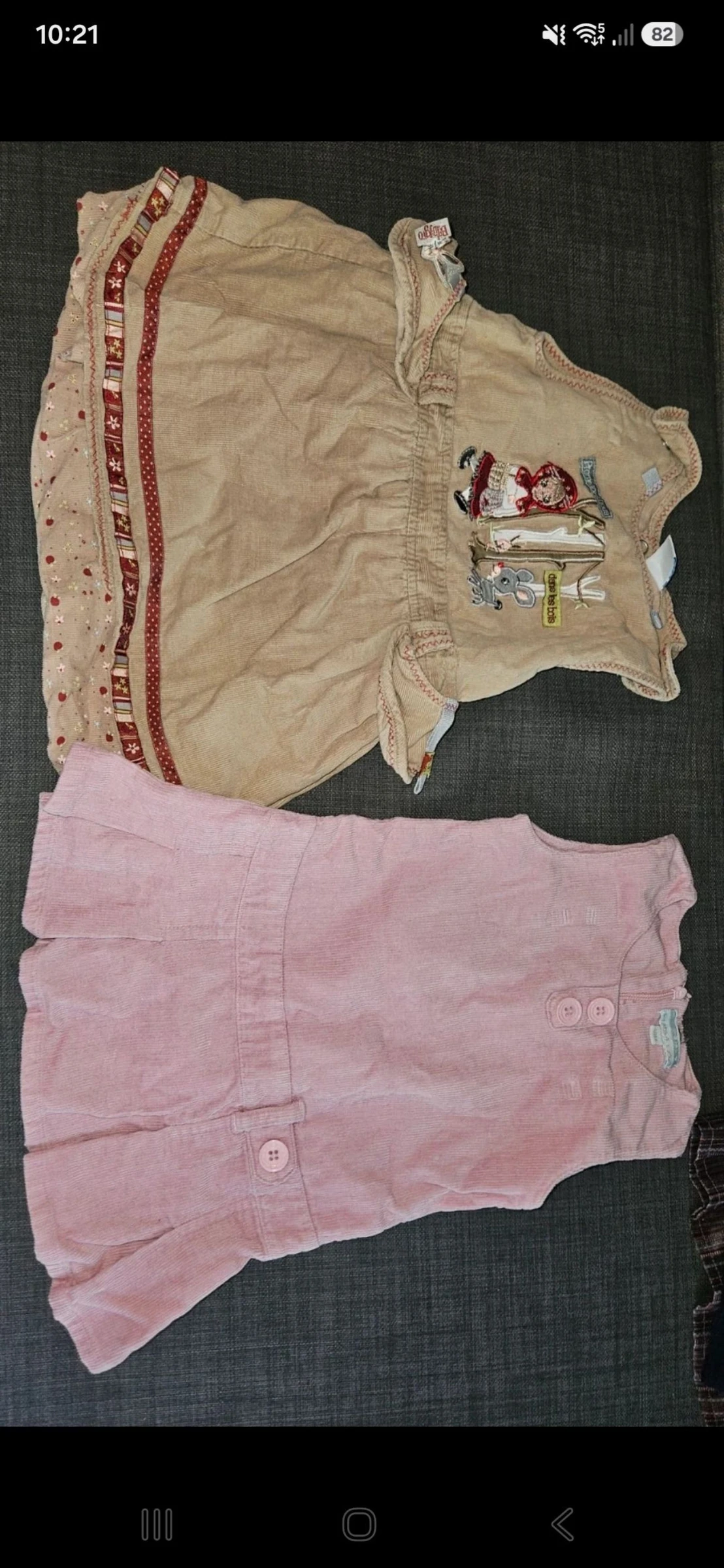 Lot robe 12 mois en très bon état